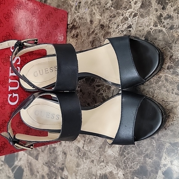Guess Leather Modern Open Toe Wedge Sandals WGJAZMINN 7.5M - Picture 2 of 8